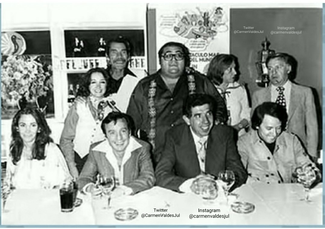 Carmen Valdés/Don Ramón en la vida real... tweet media