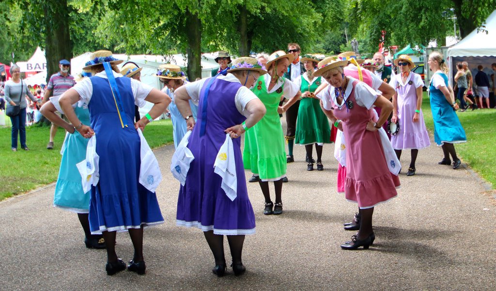 Good Morning, we hope you can all have a super Saturday. Today we should have been dancing for <a href="/shrewsfoodfest/">shrewsfoodfest</a>......but, we can’t 🙁. So, here we are looking for a lost contact lens at <a href="/shrewsfoodfest/">shrewsfoodfest</a> last year 😊👍😜