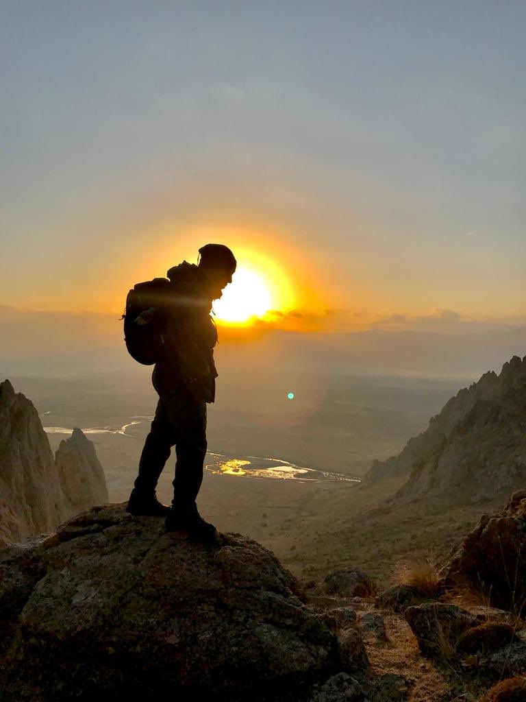 ekremcelebi_'s tweet photo. Gaye varmak olsa da, güzel olan yolda olmak.                                             Sesimin ulaştığı herkese GÜNAYDINLAR 🇹🇷                            Bir Eylül 2020’de herkesi Ağrı Dağında tırmanışa bekliyoruz.  Başlıyoruz... https://t.co/MpIud6gV0S