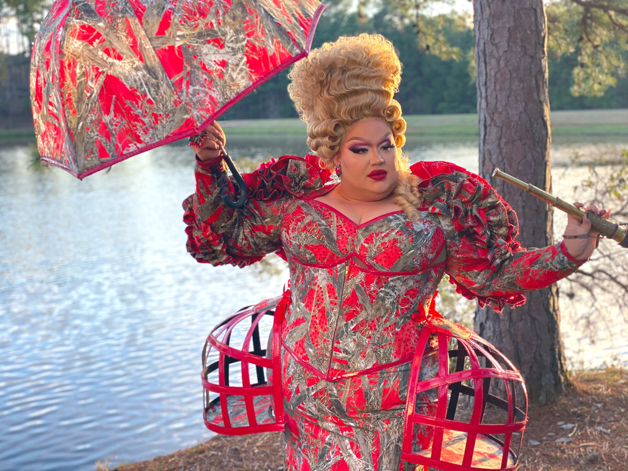 Lady red couture drag race