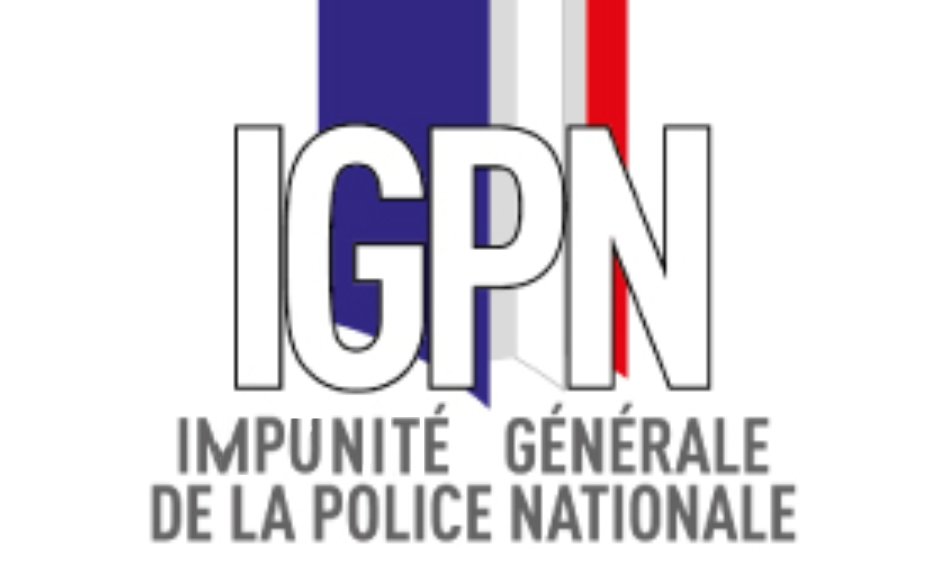 Fab68018217's tweet photo. @RTLFrance Pour les autorités :

Manifester armé devant l'Élysée, l'AN, @radiofrance, le Bataclan, pour le droit d’étrangler #jetouffe, d'être raciste au boulot #RacismeDansLaPolice et de censurer les preuves, les informations #Libertedelapresse.

#Violencespolicieres

Bien ✔ https://t.co/Hr7hgsGVkF