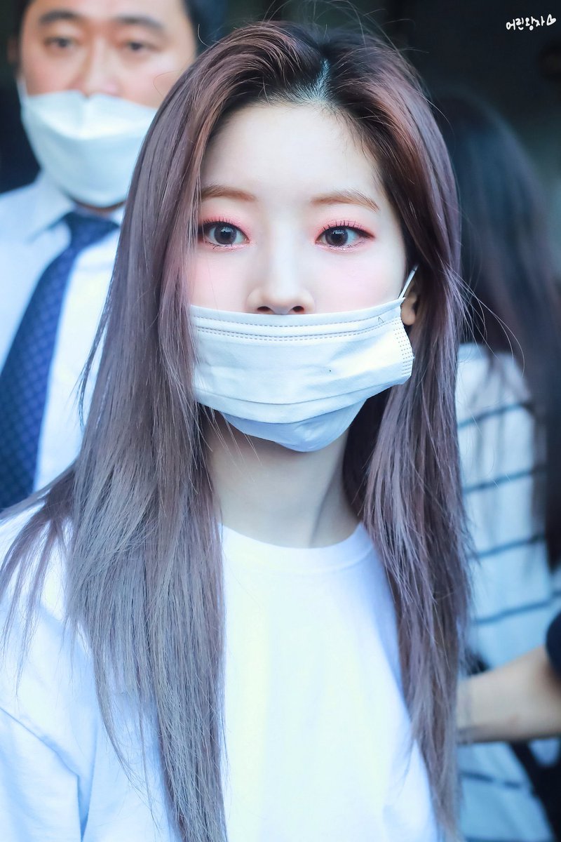 178. the visual that is kim dahyun. her hair is getting lighter i’m scared 