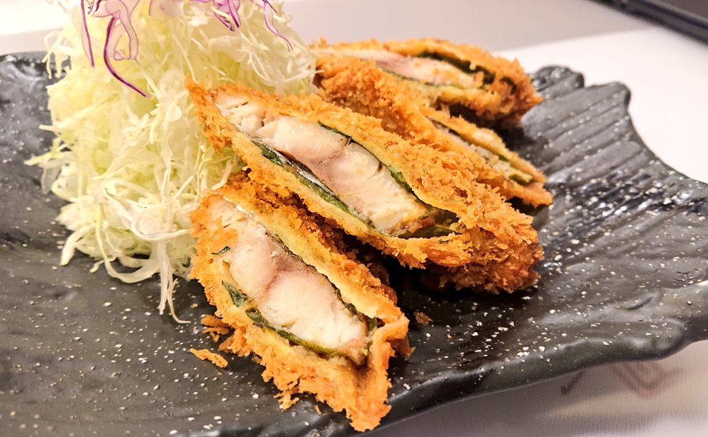 とんかつ店まるかつ奈良本店 生駒店 天理店 新作の 梅しそあじフライ の方がご注文数では人気です ぜひ一度お召し上がりになってみてください T Co Wmxcy9ptsg Twitter