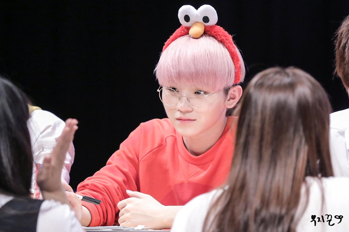 n년전 오늘의 우지 tweet media