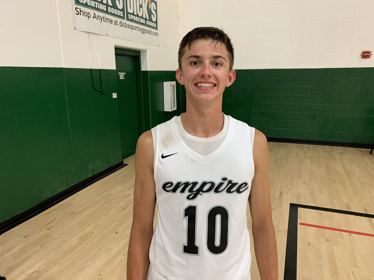 TexasHoopsGASO's tweet photo. #DallasGASO The trio of @GehrigNormand20 @CarsonJach and @Bobby_McWard powered @3dHoopsAcademy to a 70-67 comeback win over Texas Thunder. Jach scored 15 of his 16 after halftime #TexasHoopsGASO https://t.co/HQXM7wOSWZ