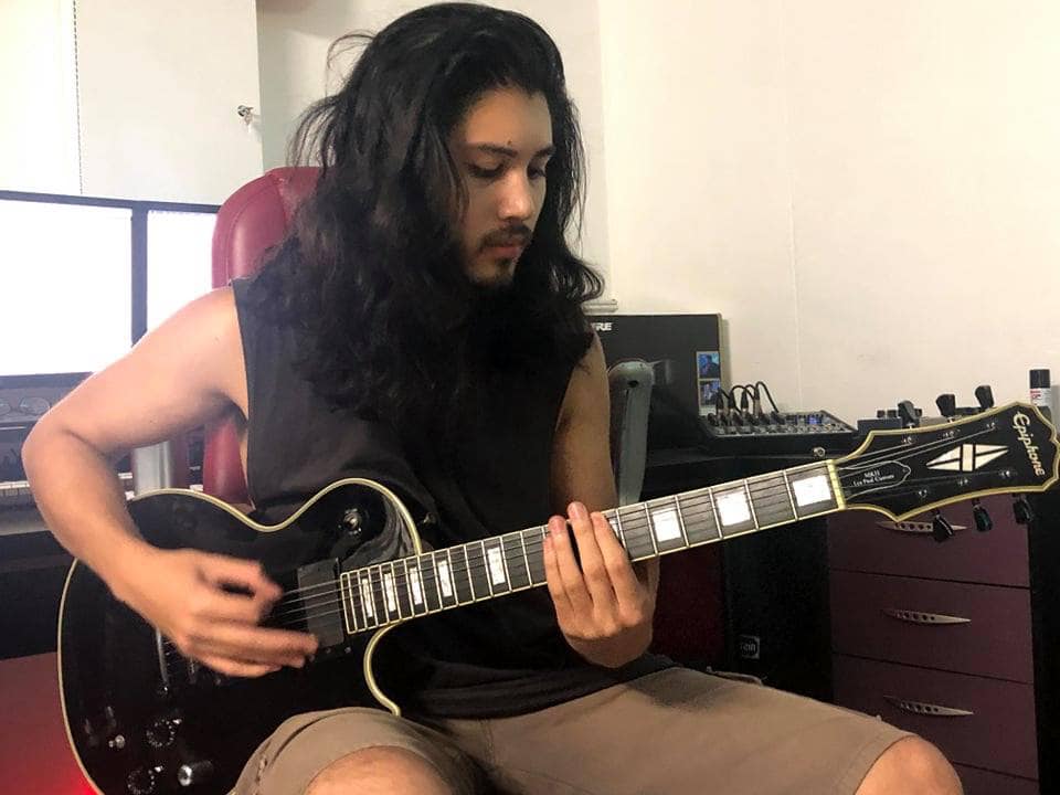 💥Announcement announcement!💥

We are absolutely over the moon to be 5 again!!
Please welcome our new stellar lead guitarist, Jamal Irlam!
A brilliant young musician, Jamal is incredibly talented and 
we are so excited to be working with Jamal through our future plans!