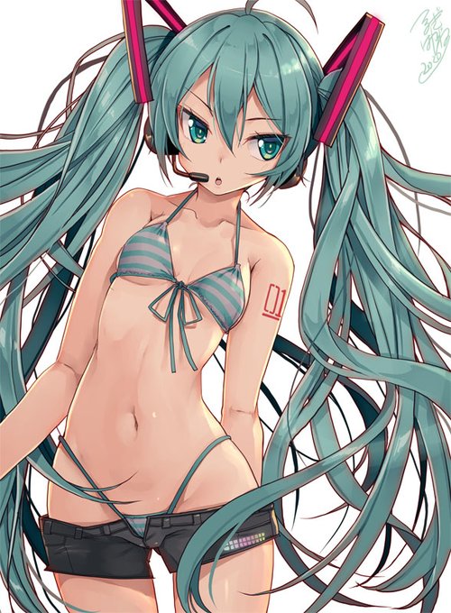 ミクさん #初音ミク #指を突っ込みたいへそ #マイクロビキニ https://t.co/x32cwWzZmy 