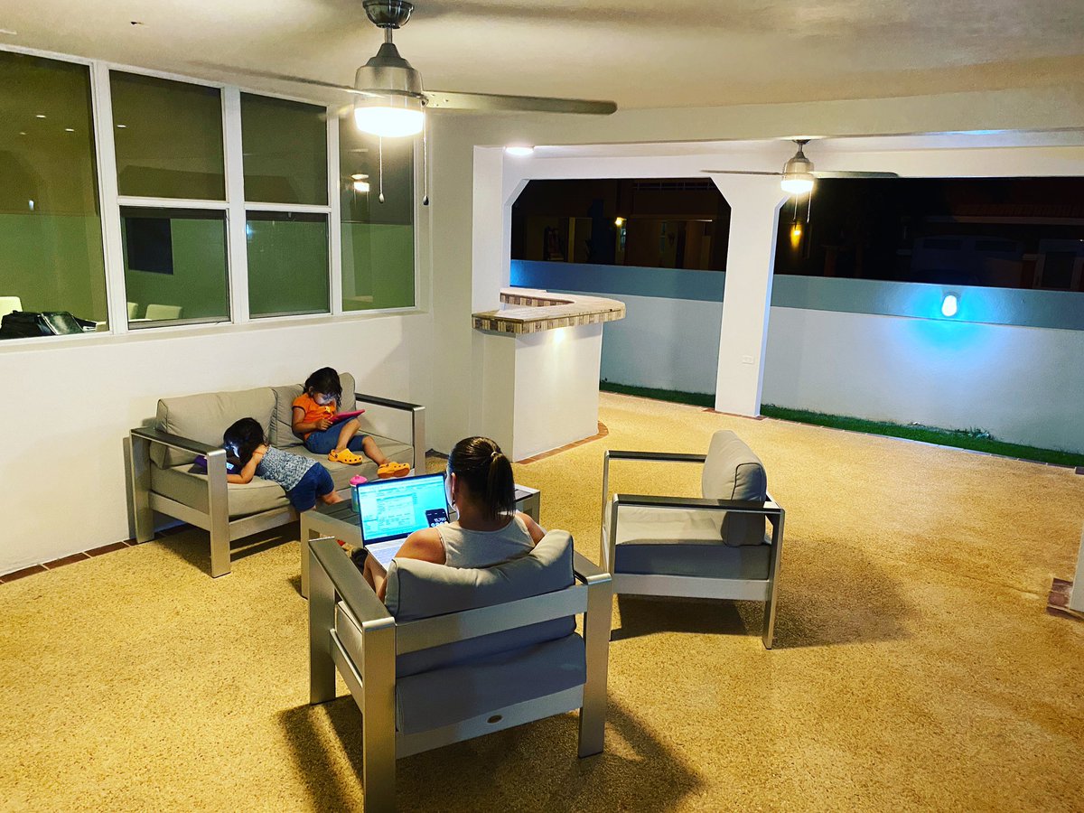 LCRealGroup's tweet photo. To all that asked me if we will be connected during our vacation 🤷‍♂️🇵🇷...yes indeed! #NextHomePrime #WhyNextHome #LowMortgageRates #PRMGNorthBergen #PuertoRico #DoradoPuertoRico https://t.co/I2aARhoQjp