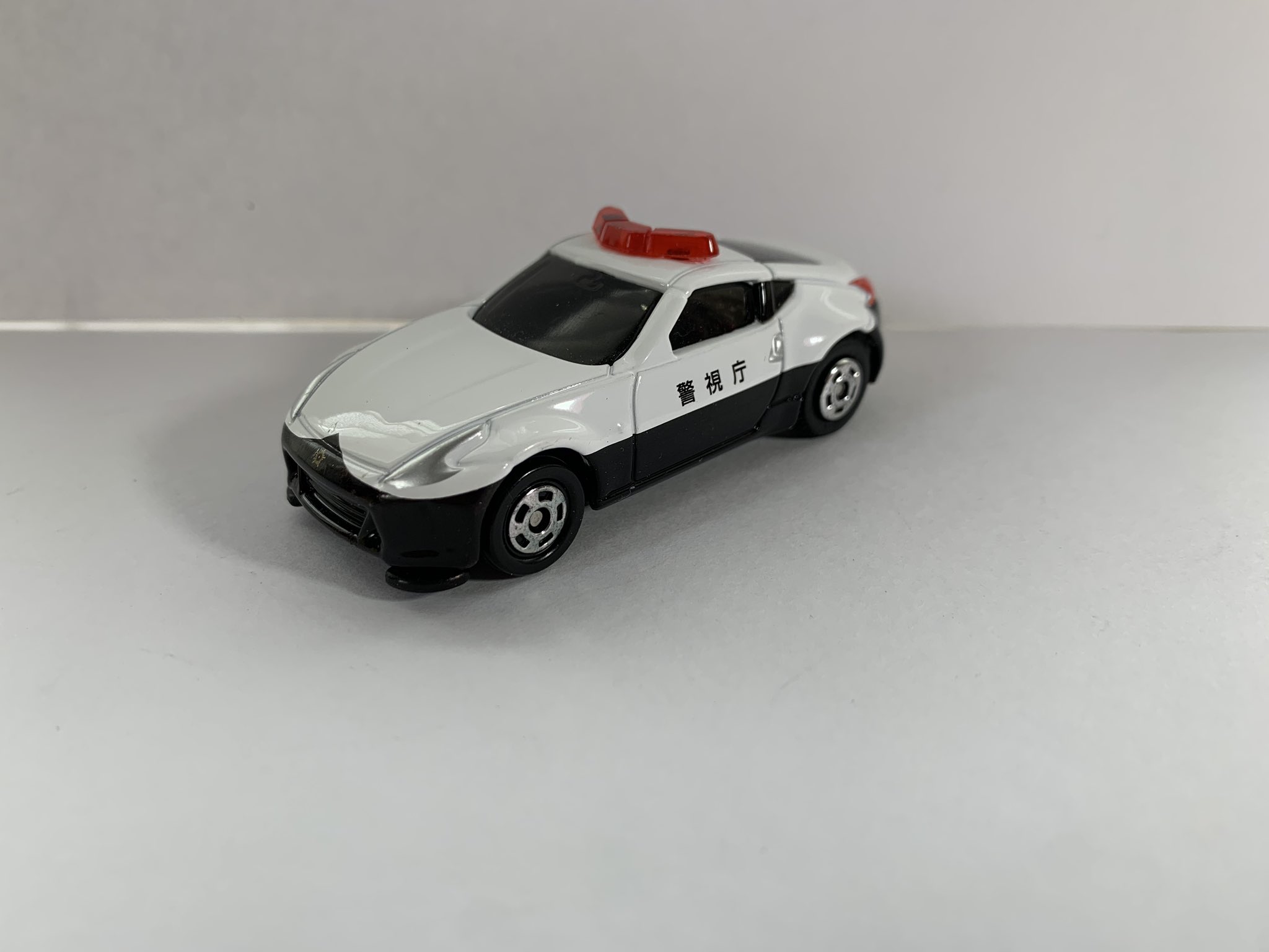 Amazon | トミカ №106 日産 フェアレディZ パトロールカー (箱