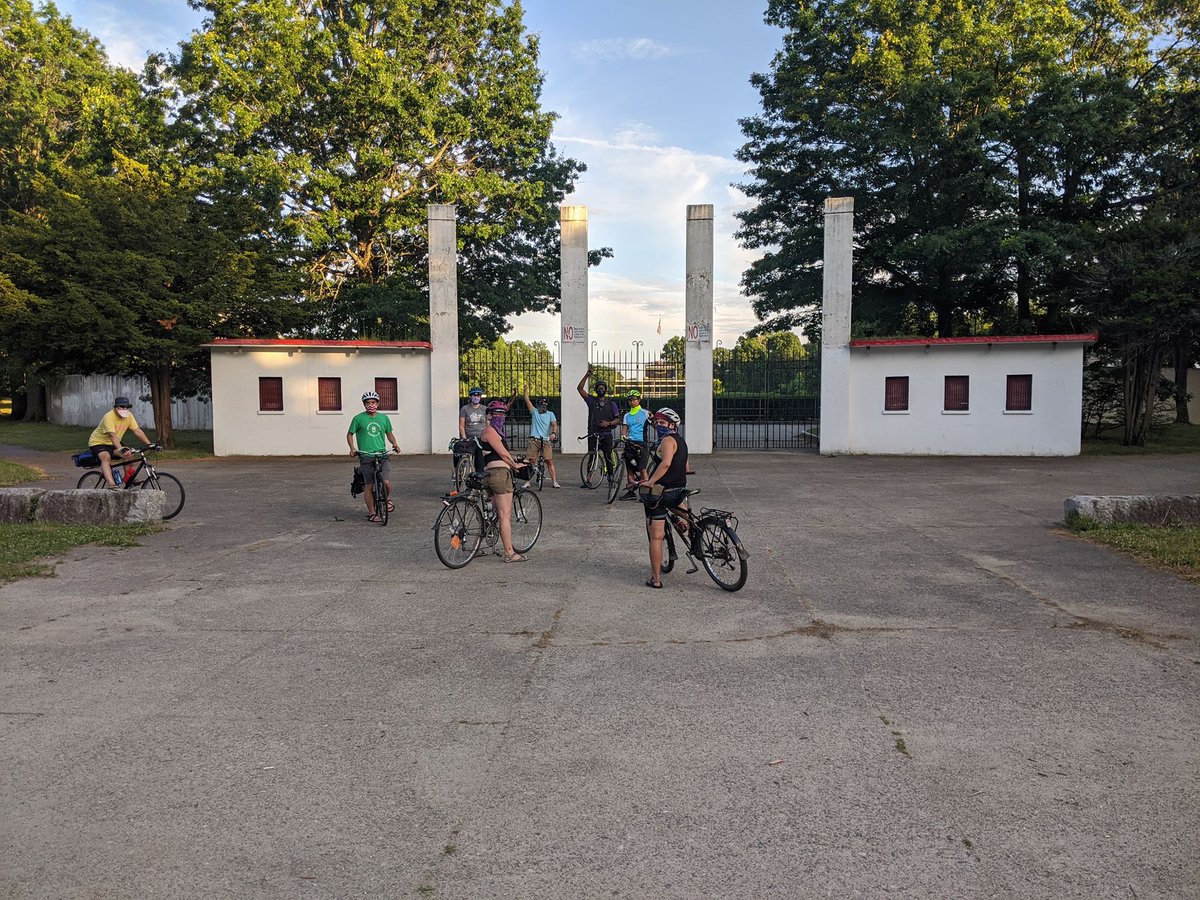 Boston Bike Party tweet media