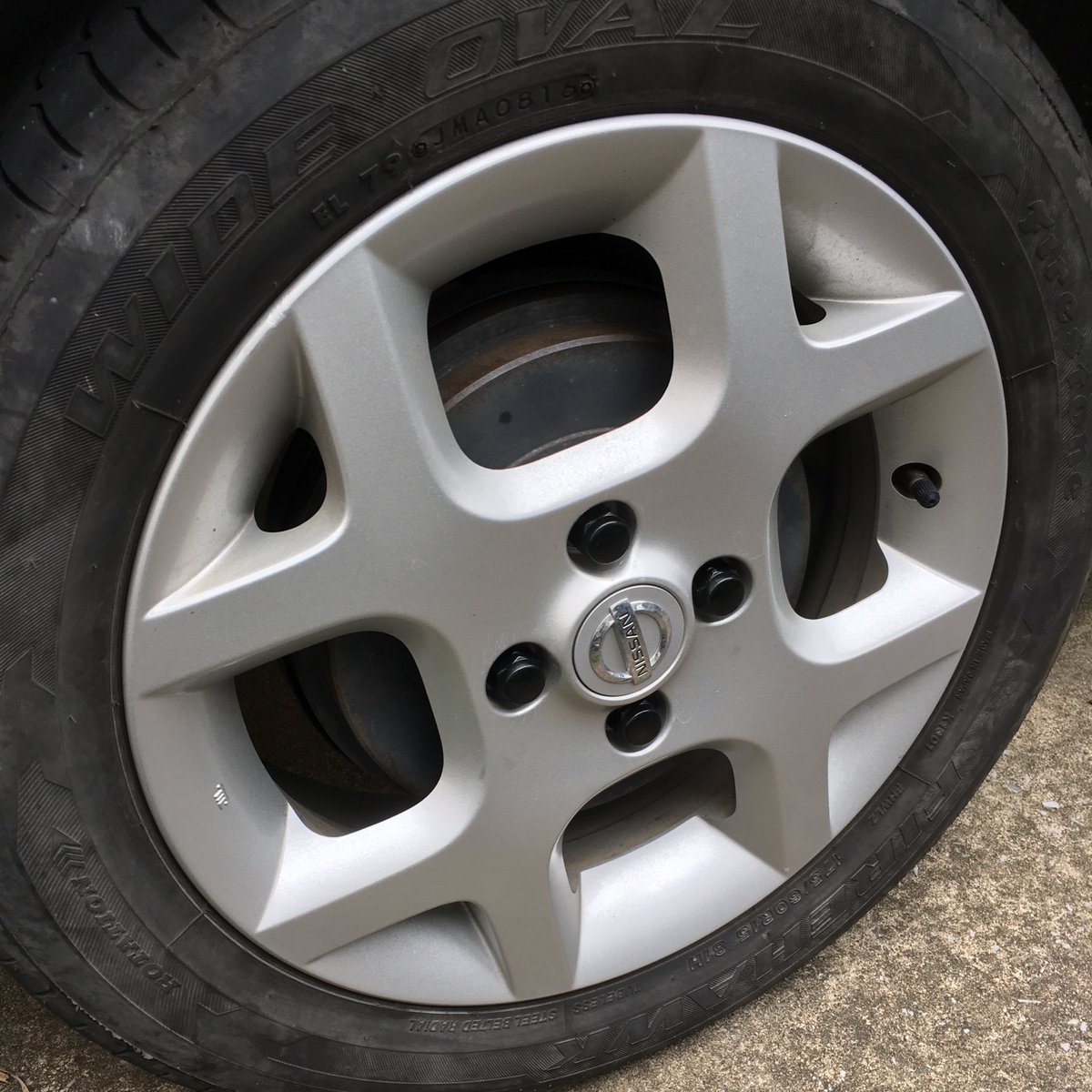 kajuhobby's tweet image. てっちんホイール用オープンナットから袋ナットに交換！ #cube3