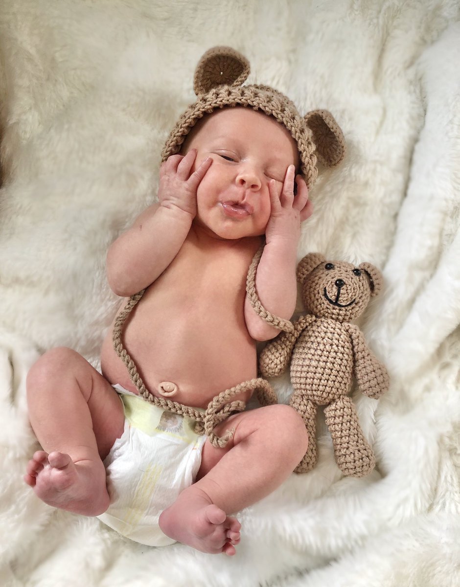 heidiiilayne's tweet photo. Look at him, he’s my whole heart 🥺💙 https://t.co/KbdBlNZxM0