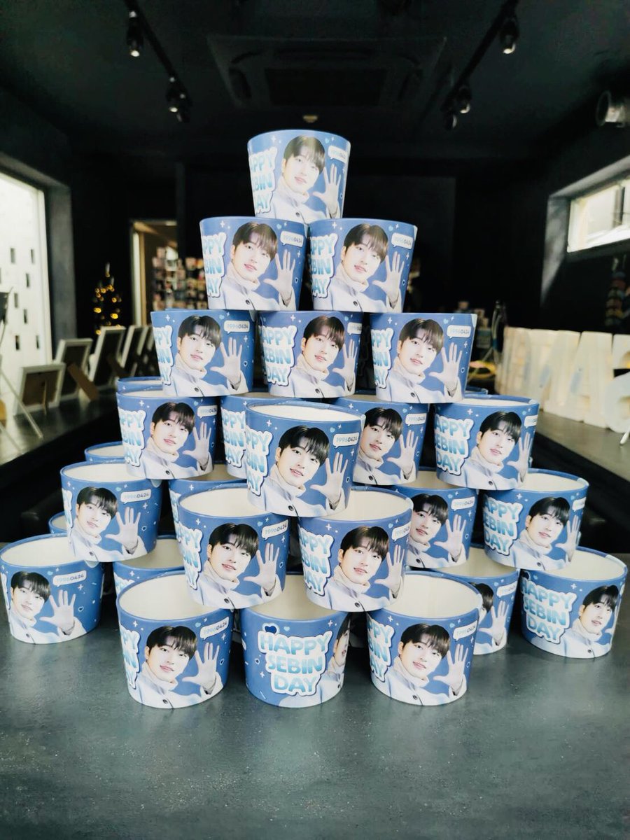bins_sweet's tweet photo. 東京 : @cafe_0907
6/27-28 10時半-16時半
6/29 13時〜19時
営業中です！🥤

お手数ですが、マスク・消毒等対策も宜しくお願いします😊 https://t.co/BjNfvrFDrm