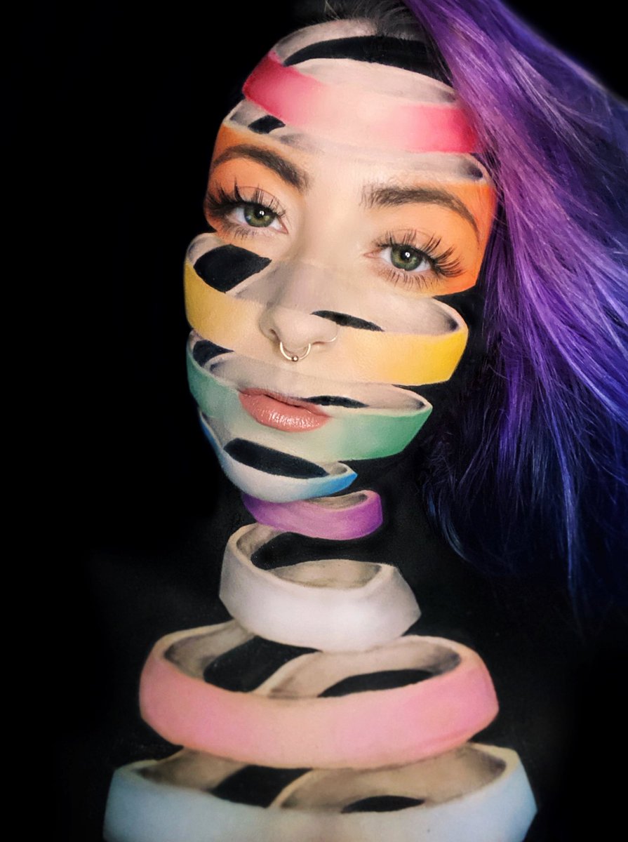 My finished optical illusion body paint from today’s @IGN Queerantine Pride Stream. The team raised over $4,000 for @LGBTQ_Freedom!

Thank you for the opportunity to share my passion for a good cause. 💜🌈