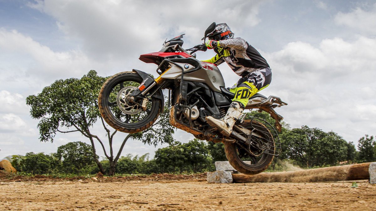 vypsingh's tweet photo. And that’s a wrap on my #gettingair series... thank you all for fuelling my narcissism! 😁
#ktm390adventure #royalenfieldhimalayan #heroxpulse200 #bmwg310gs https://t.co/4S1yhEfwA5