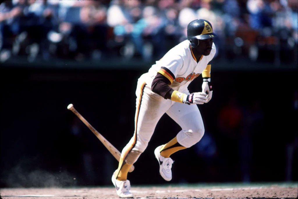 OleTimeHardball's tweet photo. Tony Gwynn recorded (7.2) Hits for every (1) Strikeout

(3,141) Hits vs (434) Strikeouts https://t.co/B7P6Fyhkka