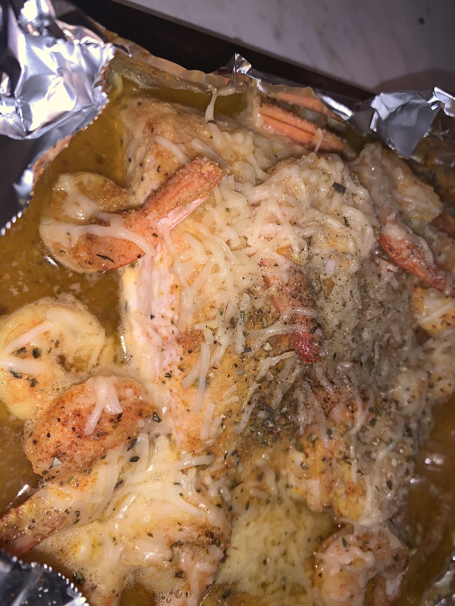 Nisha_BDuhh's tweet image. Parm Salmon N Shrimp #BombAF