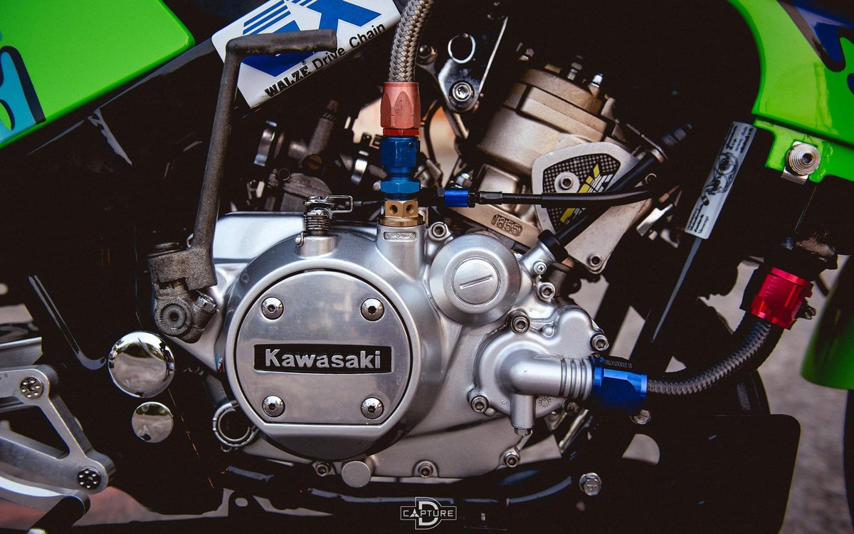 BikersRanger's tweet photo. Kawasaki Kips KR150 Thailook ! Penampilan simple jentera lama yang masih berbisa !
Kredit: FB Decapture Racing
#bikersranger #TBRraretrok #SangapThrottle #Kawasaki #KR150 #KIPS #Kipas #petak https://t.co/eoEKbGTIjU