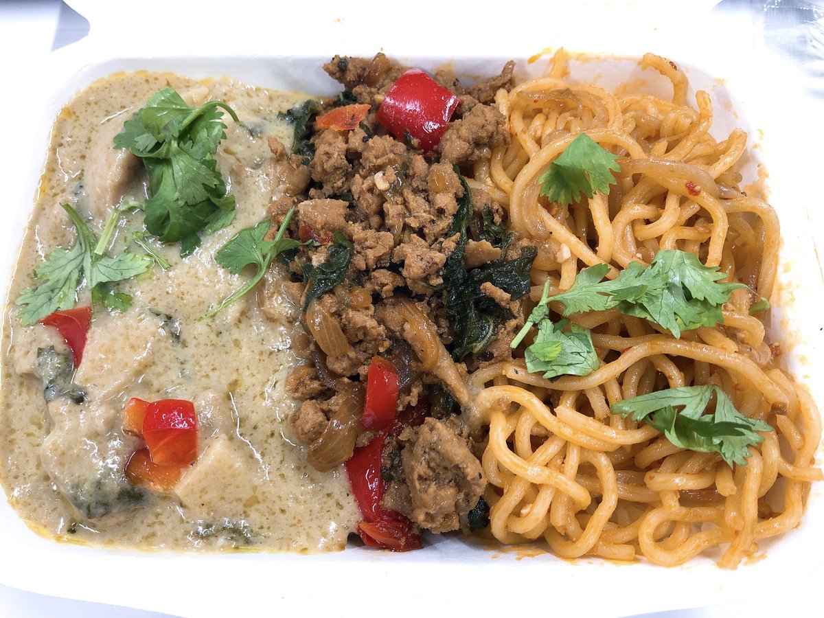 チネチッタ 残念ながら映画館へのお持ち込みはできませんので 召し上がる際はお近くのベンチなどをご利用いただければと思います 暑い日々が続きますが しっかり食べて元気に乗り切りましょう