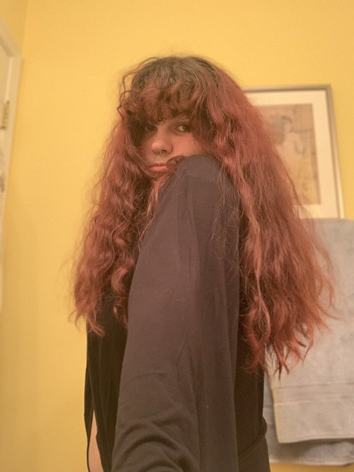 Watch t 🇵🇱💘's leaked NSFW photo on TwXstars