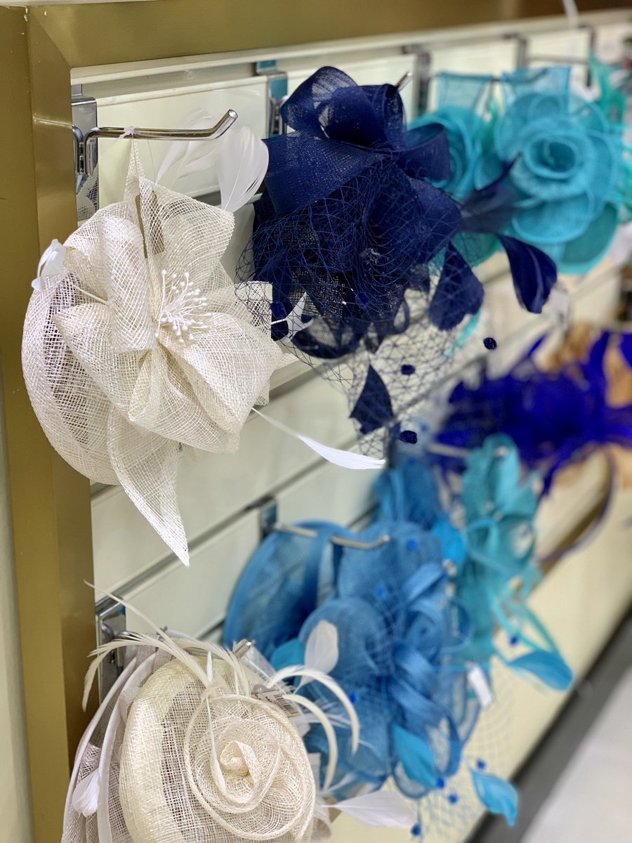 WestgateMallKe's tweet photo. Elevate your weekend style with timeless pieces from @Accessorizeke and enjoy upto 50% DISCOUNT on selected items! Now open @WestgateMallKe from 8:00AM - 7:00 PM DAILY
.
Karibu | Welcome
.
#Style #accessorizewithstyle #shopping #shopaholic #retailtherapy #westgatemallke https://t.co/zcBRfUjjFz