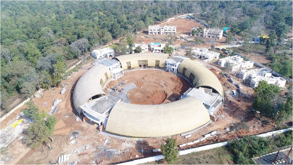 bamboo_board's tweet photo. #Bamboo The Bamboo Research and Training Centre located in Chandrapur, a tribal area in Maharashtra is conceived as one of Asia’s largest training centre built in  Bamboo. (An initiative of Tata Trusts and Government of Maharashtra province in India.) 
https://t.co/T8JxsN2kK1 https://t.co/TsI4R1uiTq