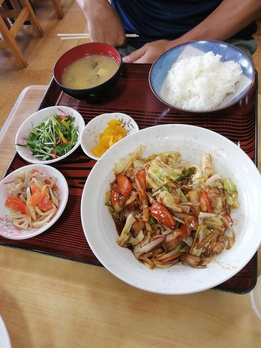 verdyamaga's tweet photo. （BQグルメ）大衆食堂島田。。。カツカレー、肉野菜炒め、もつ煮込みうどん。。。 https://t.co/epnHbK7zSN