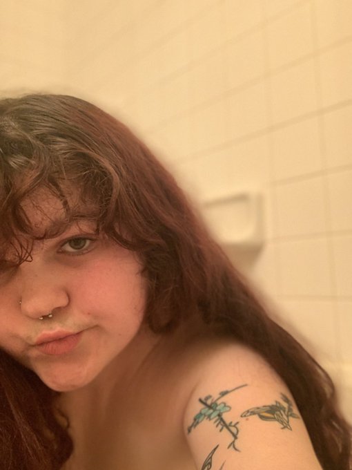 Watch t 🇵🇱💘's leaked NSFW photo on TwXstars