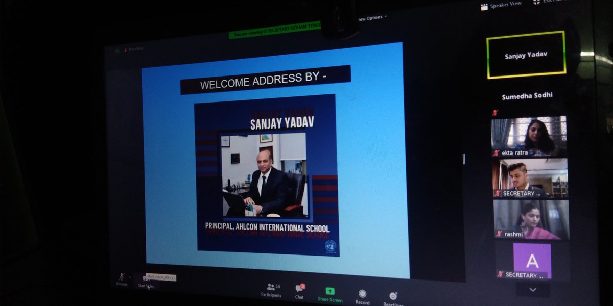 sodhisumedha's tweet photo. Virtual #Ahlconintlmun It's times to think and it's time to act opening remarks by principal sir @y_sanjay talking about the situational leadership #Analyse #Modernroleplay #passion #diplomats #MUN #AhlconMUN @ashokkp @y_sanjay @pntduggal @RashmiJ99932149 @kandhari_ekta https://t.co/SVEqYxn8m6