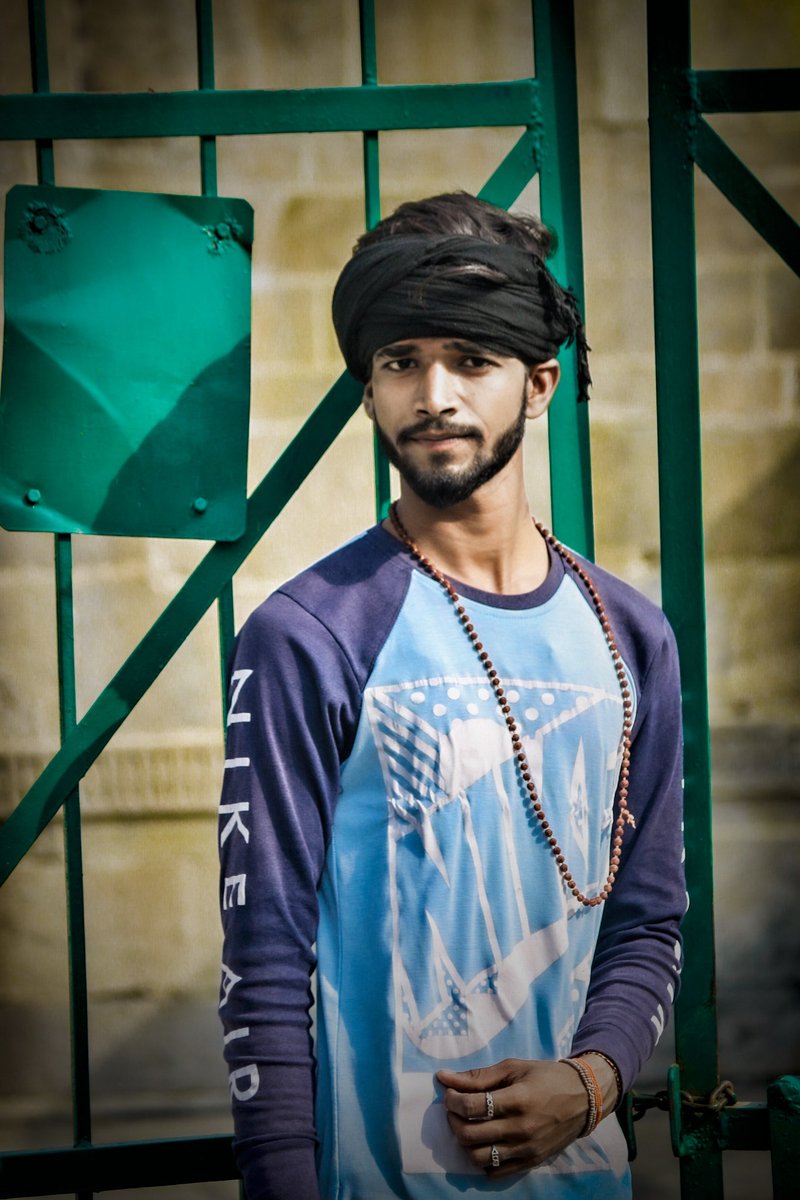 Bhupendra_cbs's tweet image. दो चार लोगों के भोकने से मैं अपना मिशन नहीं बदलूंगा,
 मैं आदिवासी था आदिवासी हूं आदिवासी रहूंगा।।
🙏जय बिरसा 🙏
जोहार की दुनिया में जोहार ही रहेगा
#जय_जोहार
#जय_आदिवासी 
#जय_बिरसा 
#जयभिम