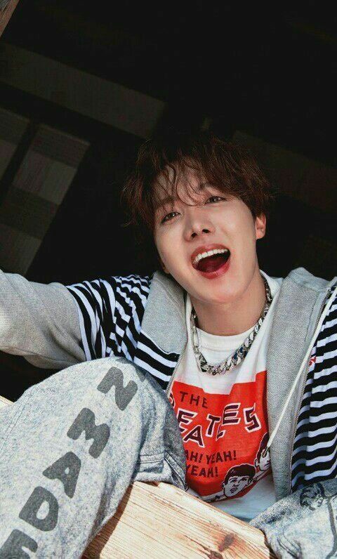 BTS_STANgirls's tweet photo. Golden Bangtan ☀️ @BTS_twt 💜
#Golden7 #BTS #방탄소년단 https://t.co/CJJjwVOcxQ