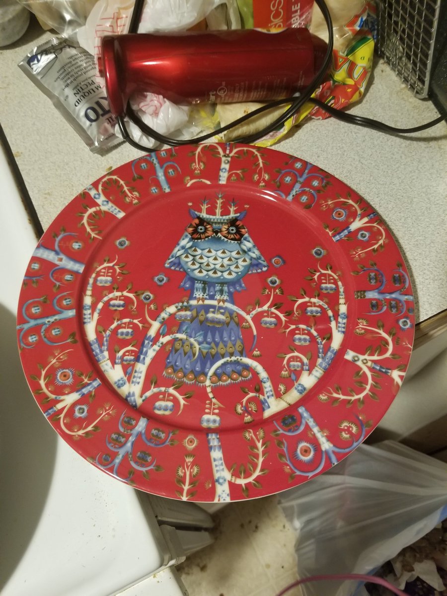 I like to put mine on my favorite plate, a lovely folklore inspired Finnish design. There's a nice pile of lefse!