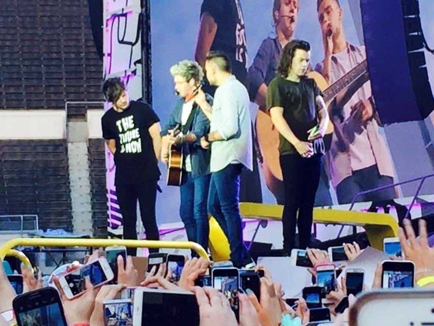 justessi's tweet photo. it’s time to cry
#otrahelsinki was 5 years ago
#1DFI vittu https://t.co/9E3JMxSy9z