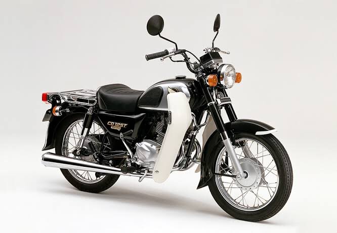 適当に語るバイクbot ホンダ ベンリィ Cd125t 1977年の登場以来 01年の最終モデルまでの24年間 外観をほとんど変えることなく生産され続けたバイク ビジネスバイク特有の大型のリアキャリアのおかげで物も多く積載可能で 日常の足からキャンツー 適当に語るバイクbot ホンダ ベンリィ Cd125t 1977年の登場以来 01年の最終モデルまでの24年間 外観をほとんど変えることなく生産され続けたバイク ビジネスバイク特有の大型のリアキャリアのおかげで物も多く積載可能で 日常の足からキャンツー