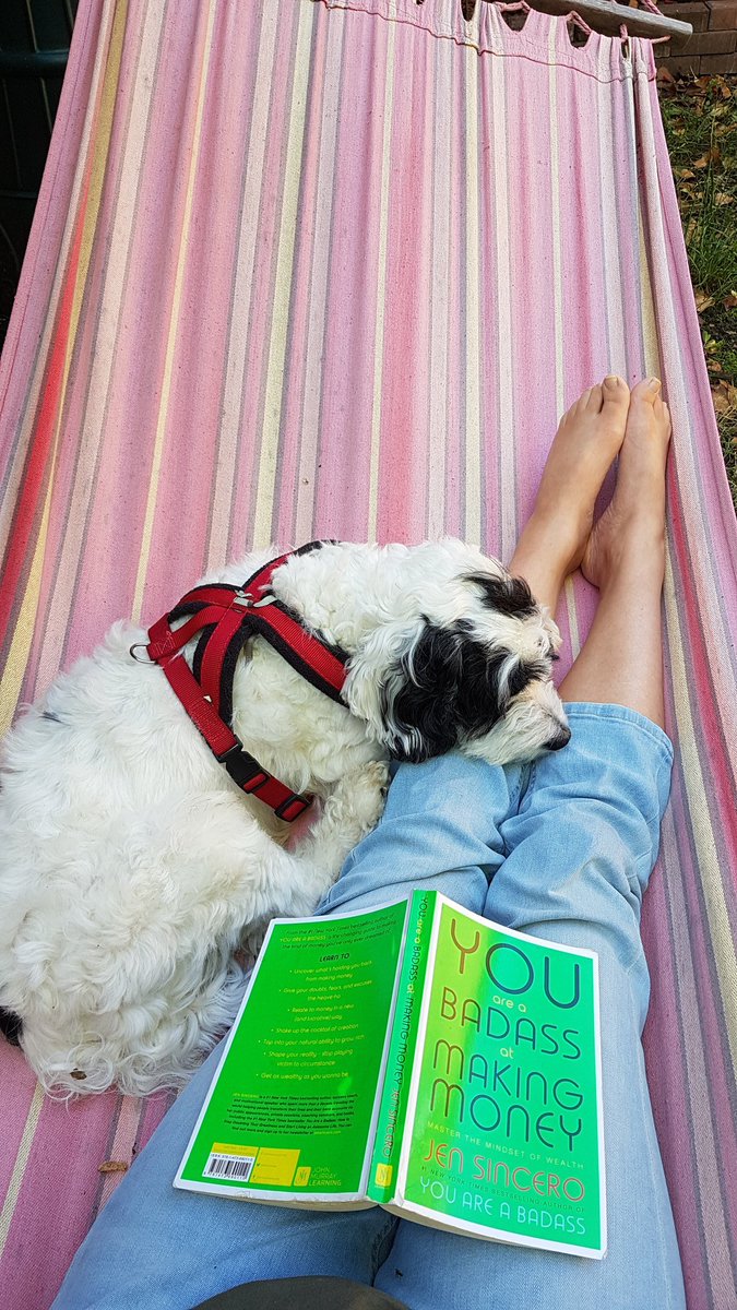 Loving your writing &amp; your voice &amp; your book so much <a href="/JenSincero/">jen sincero</a> Bringing alot inspiration to my morning routine &amp; my day, so thank you! ♡