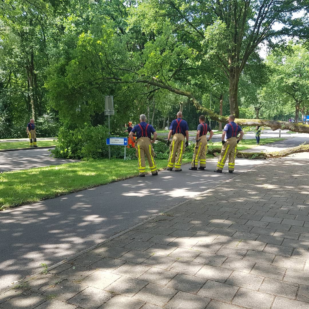Melding brandweer John F. Kennedylaan Apeldoorn