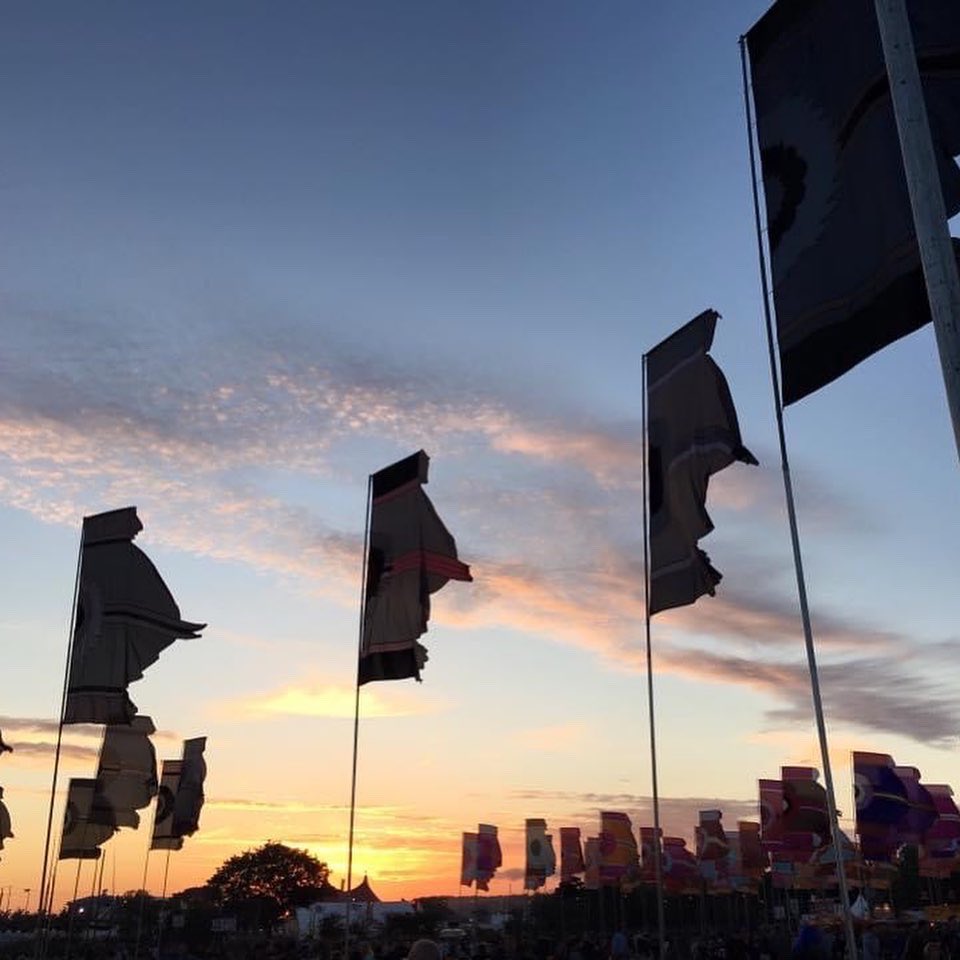 So many happy memories of squelching round #glastonbury a few years ago. I’m so grateful I got to experience it in all its muddy glory and hope it won’t be long before Glastonbury and other #festivals are back in action! #takemeback