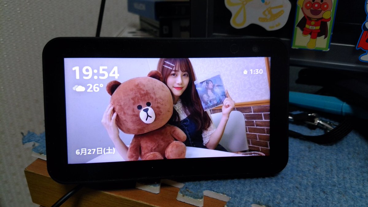 knockn5385's tweet photo. ウチのEcho showのスクリーンセーバー有能すぎるw
#伊藤美来 
#popskip https://t.co/C32FtB30kk