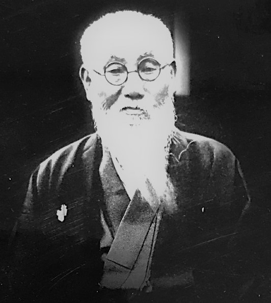 During his trip, He met Toyama Mitsuru, the founder of the Black Dragon Society and the two discussed at great length about the danger communism posed to both of their countries. 12/14