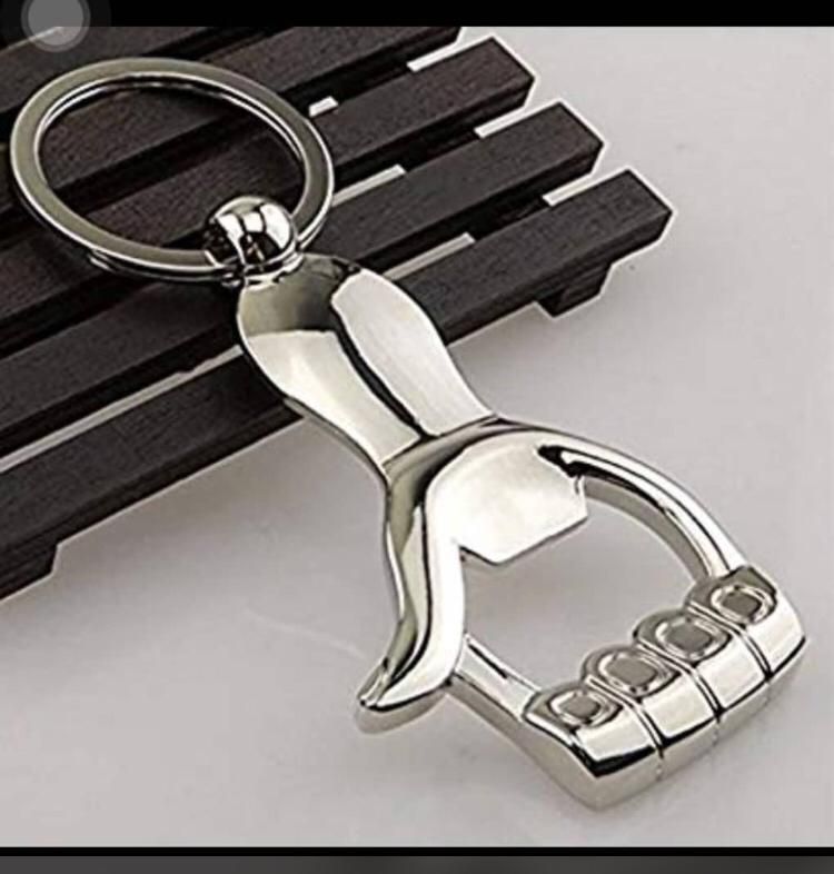 Wine Storage / Gift box - N6000Steel key holdder - N6700/dozenPlease help me RT & tag my cystomersWe deliver every where in the country & Wholesales is available for people that wants to re sell.