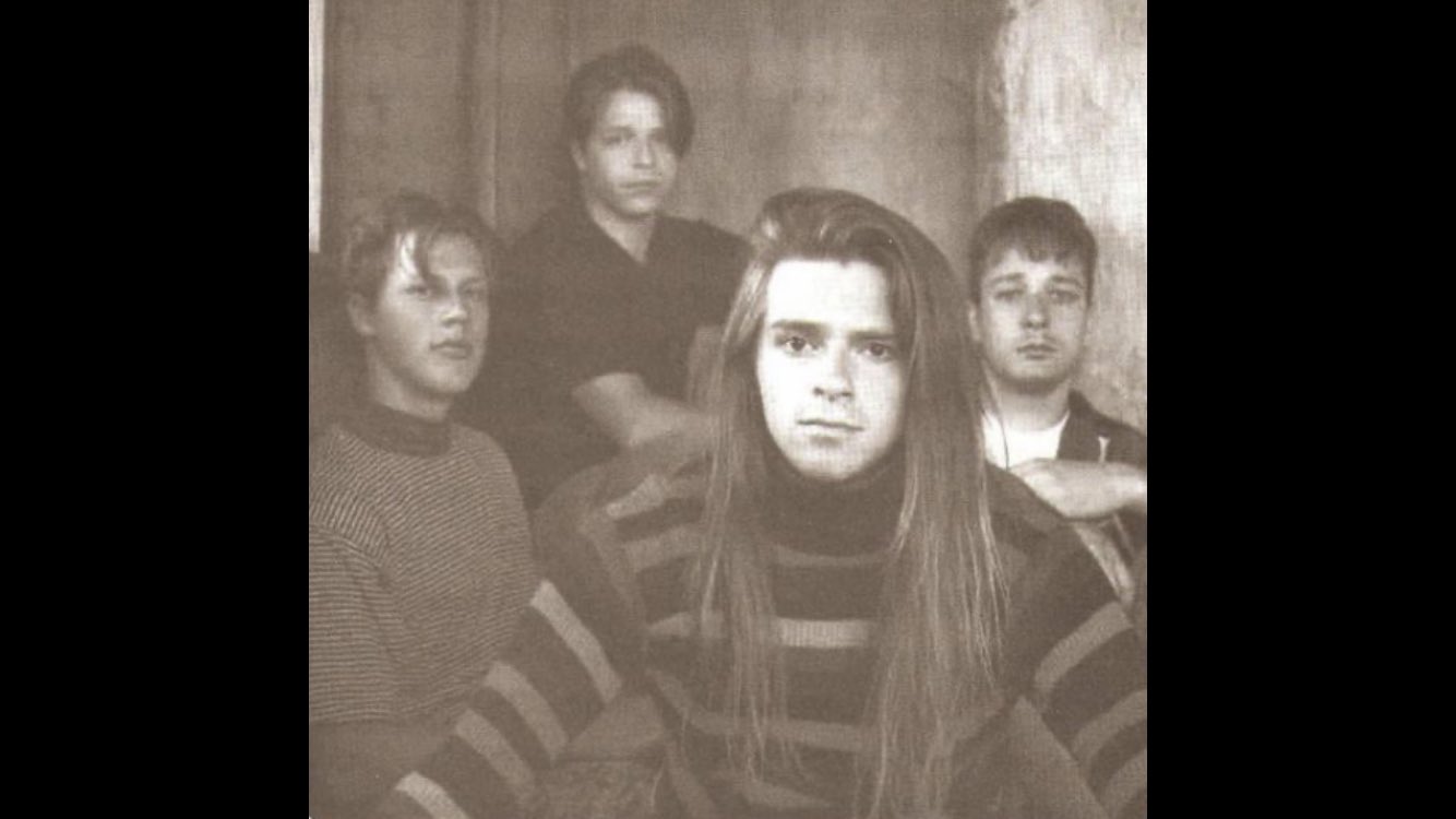 Happy Birthday to Jason Cropper, best known for being the co-founder and original guitarist from Weezer. 