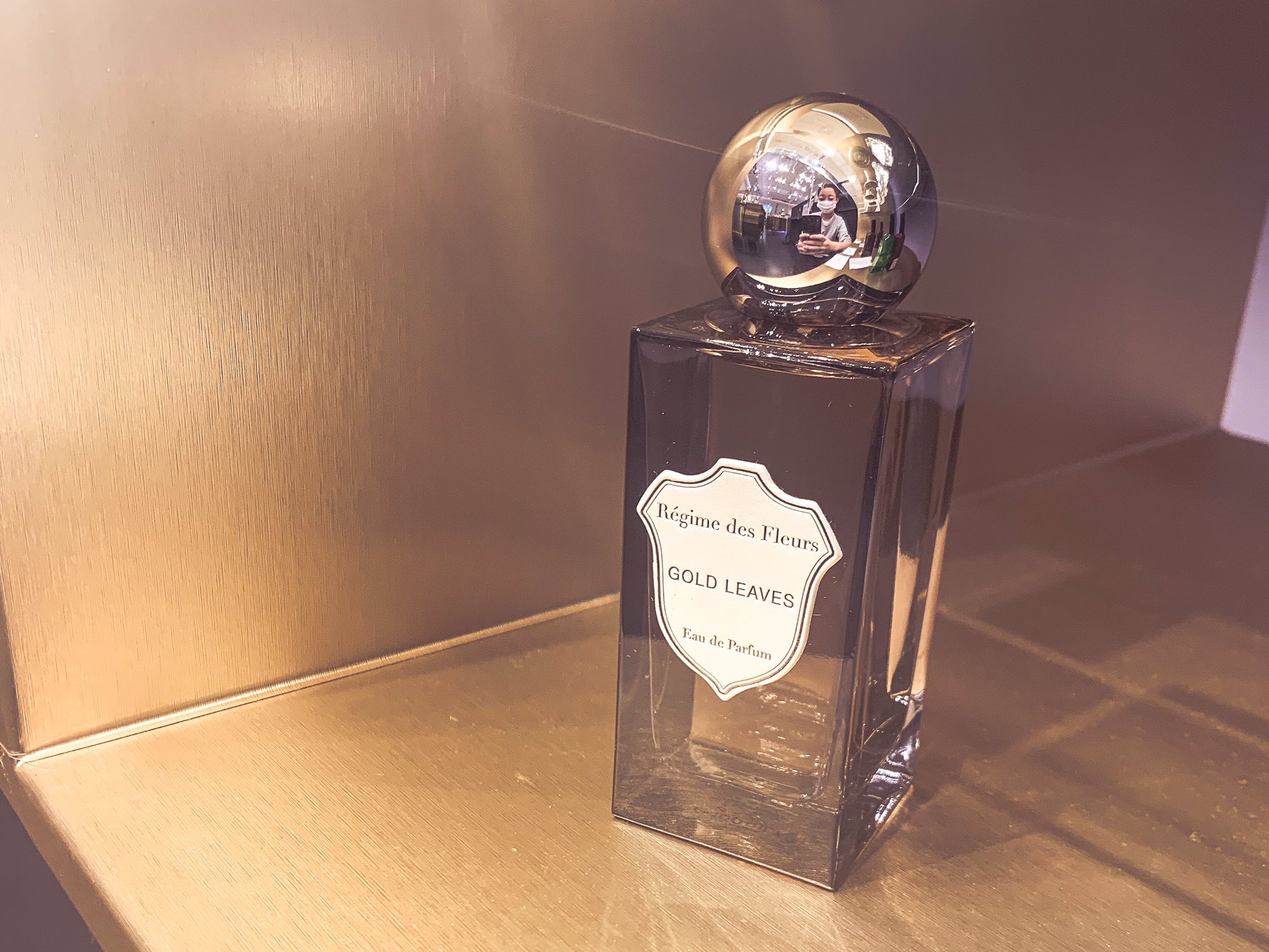 Regime des Fleurs レジームデフルール WILLOWS Regime des Fleurs