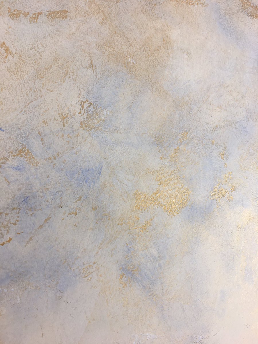 whitsonspaint's tweet photo. Last wkend Whitson’s ran an experimental class with decorator who booked before Covid. A chance to spot problems going forward. Polished plaster mainly &amp; he wanted help creating a special finish for a customer - this is what we created I call it Tiepolo Sky. https://t.co/IwgcATj7g6