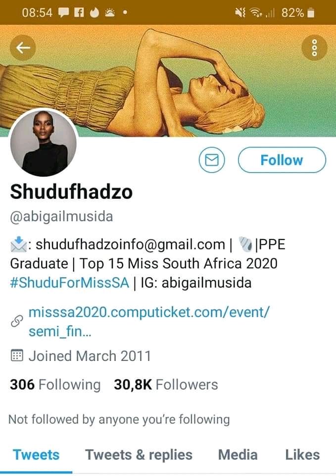 Spot the difference between the handles before casting stones to Shudu🤦🏾‍♂️🤞🏾someone jealous made this #ShuduMustFall mediocrity.. The enemy of black is black🤦🏾‍♂️