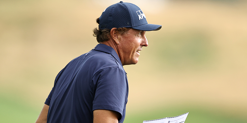 Golf Digest On Twitter Phil Mickelson Got A Huge Rules Break On His Way To Taking The Travelers Championship Lead On Friday Https T Co 4psttkqufl Https T Co P3fhtdziah