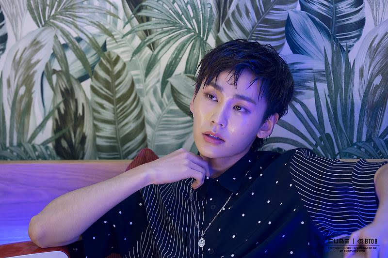 D-610Ilhoon's looks in This is us album still remains superior for me. I guess it's obvious with my icon 
