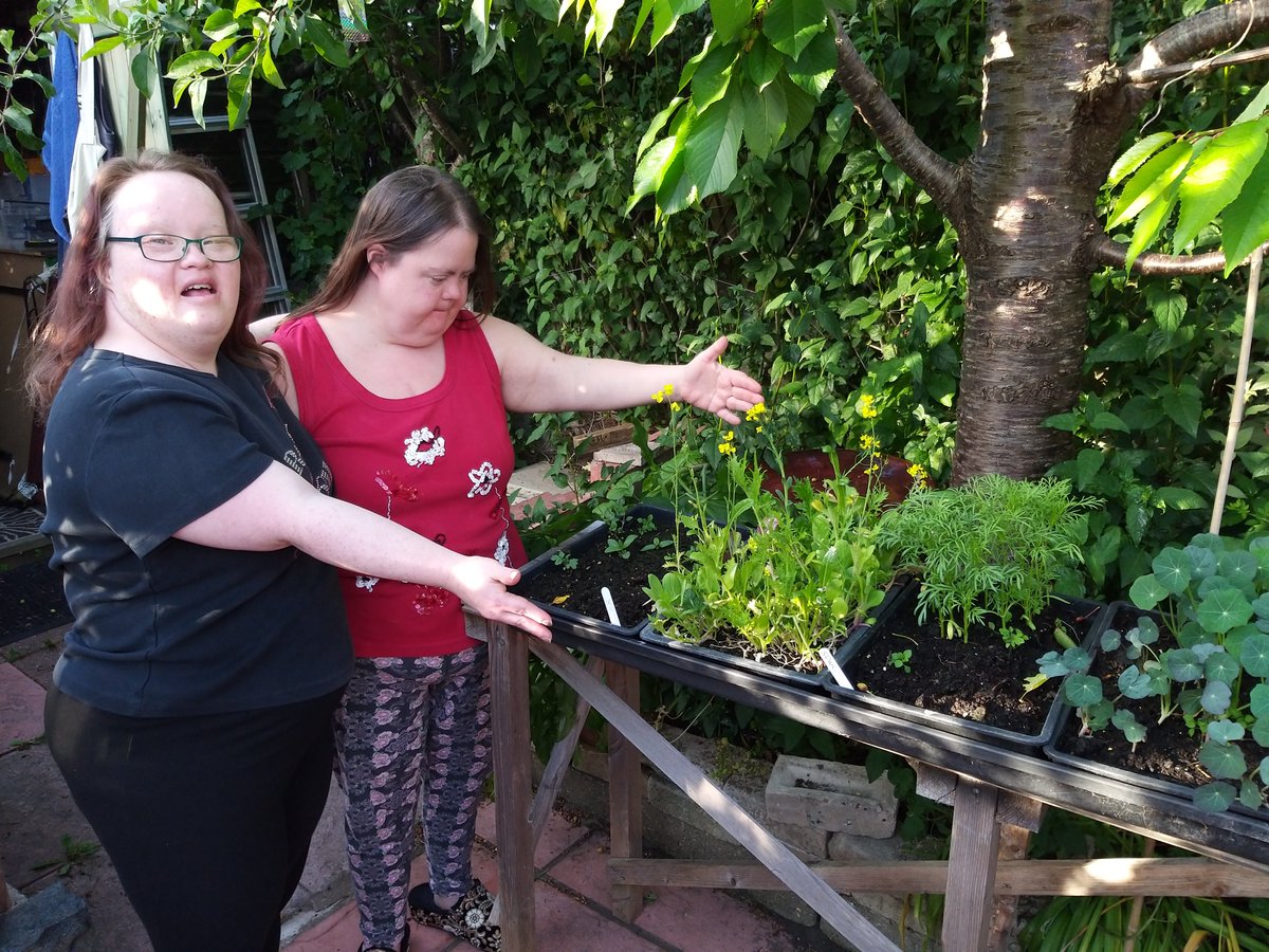 Thank you for all our lovely comments from our performance on Gardeners World.  The film kept us busy and free from worrying what else was going in in the world.  And we had so much fun.  We will keep on gardening, we have caught the good bug! <a href="/TheMontyDon/">Monty Don</a> <a href="/GWandShows/">BBC Gardeners World</a>