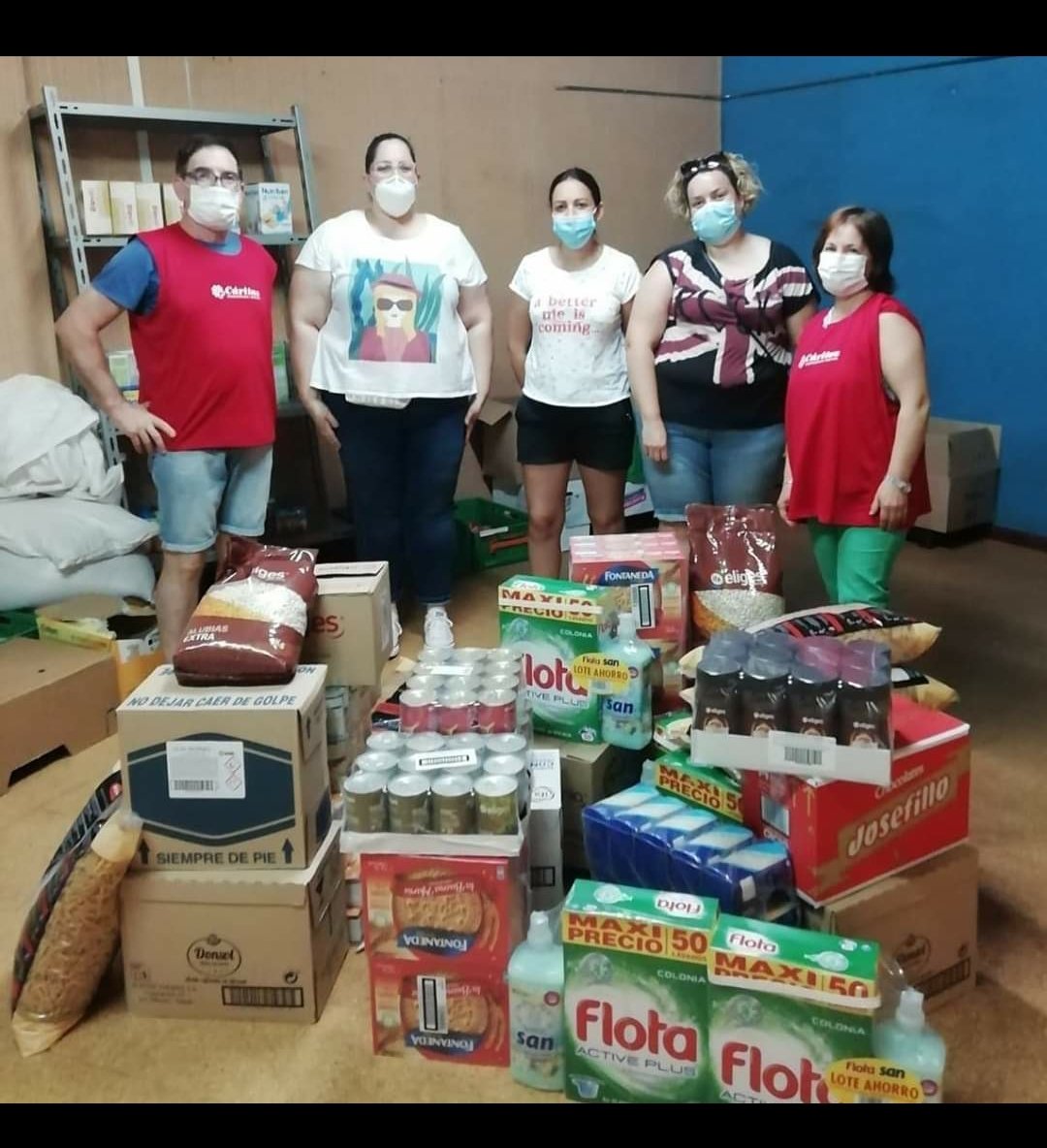 HdadVSoledad's tweet photo. En estos días en que hay mucha gente que lo esta pasando mal, nuestra Hermandad ha acudido a la llamada de ayuda de Caritas Tarancón y ha aportado su granito de arena.
Si queréis colaborar,podéis hacer vuestra aportación en el n⁰ de cuenta Caritas: ES10 2048 5103 9530 1004 8024 https://t.co/nWlWNcFLZv