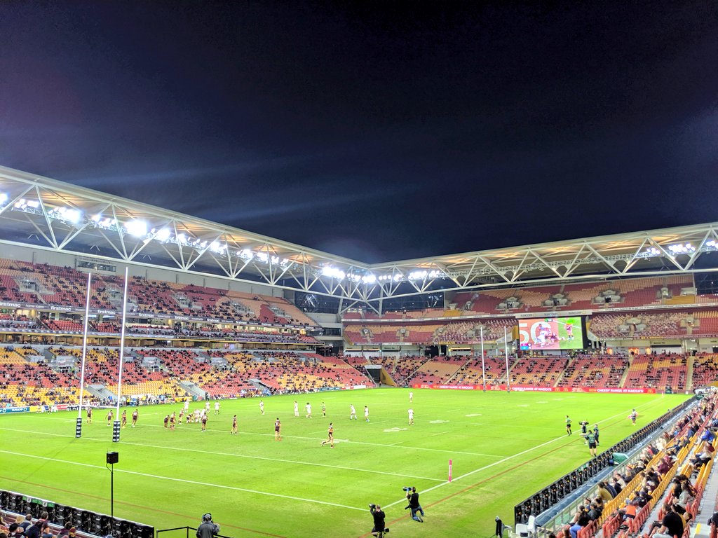 Not our night  #Bronxnation    @brisbanebroncos but full credit to the  @GCTitans - well played and a good win for them  #NRLBroncosTitans  @NRL  #NRL   – bei  Suncorp Stadium