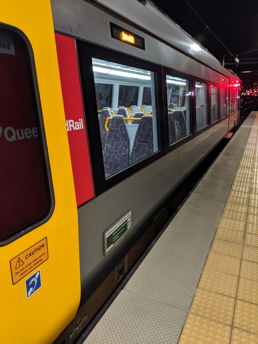One advantage of these game days - less crowded exit home post match. Not the result for  #Bronxnation   fans but still a good night. Thanks  @brisbanebroncos  @NRL  &ndash; bei  Milton Railway Station